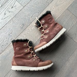 Sorel Joan Boot (Size 8)
